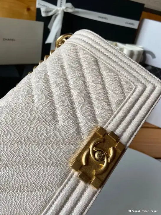 Hyper Peter CHANEL 25CM 20CM BAG BOY 0611